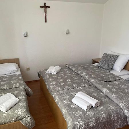 Отель Pansion Luka Меджугорье Экстерьер фото